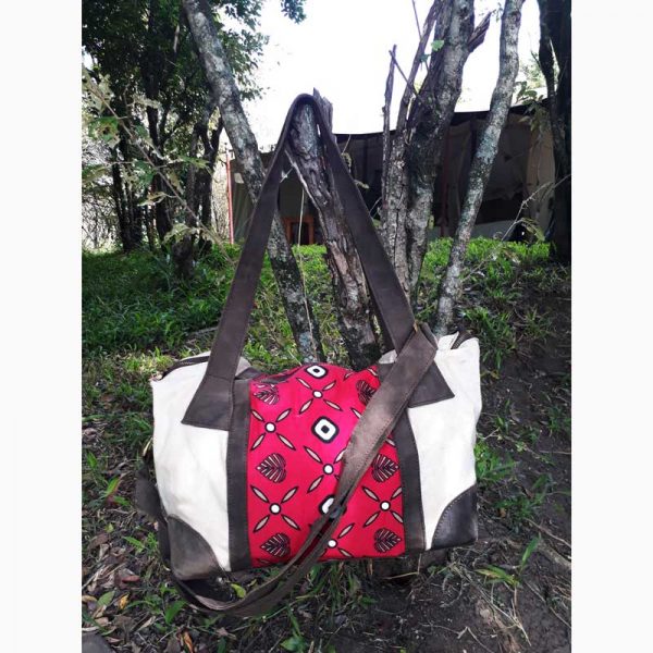 Kanga Travel Bag