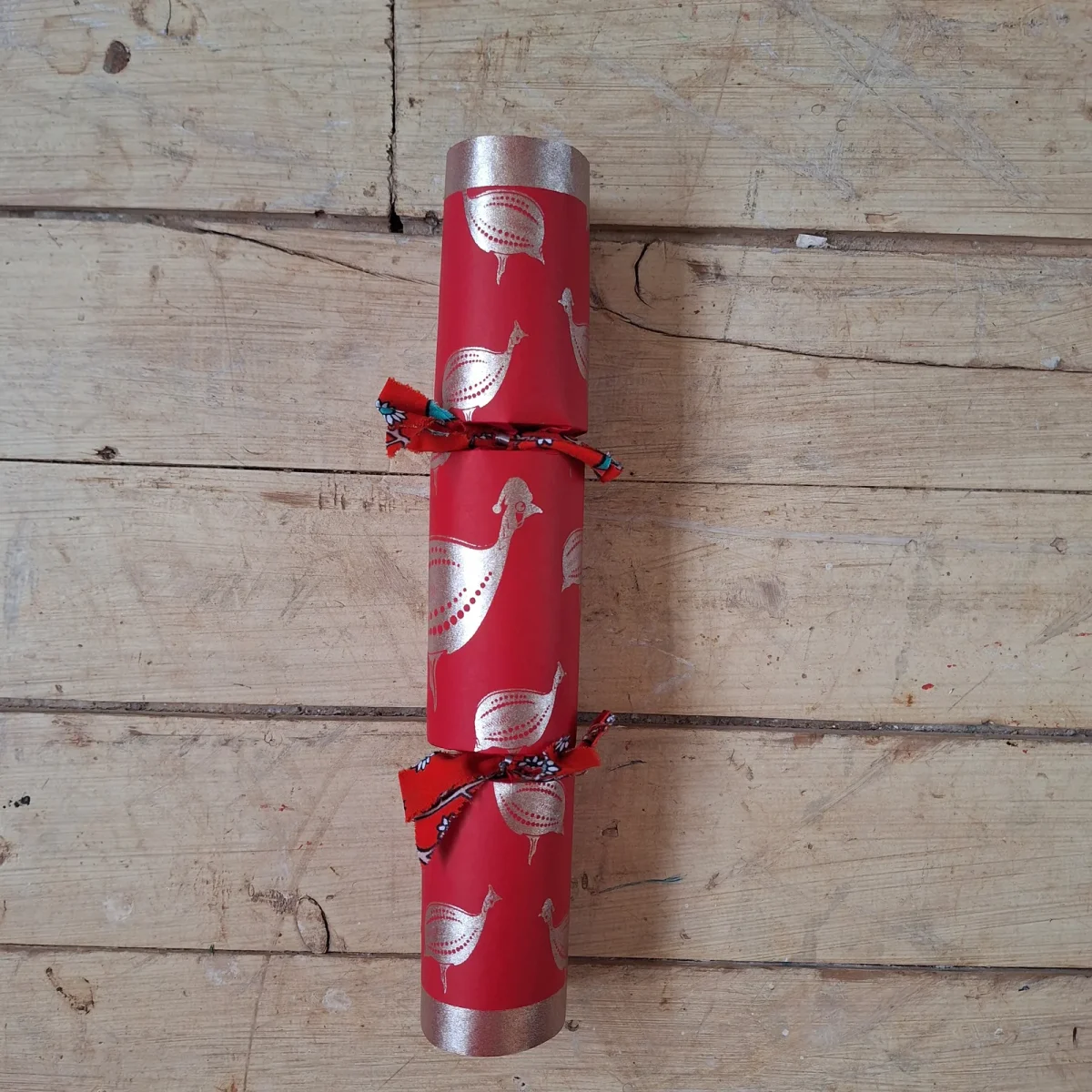 Gold Christmas Cracker 004 (single)