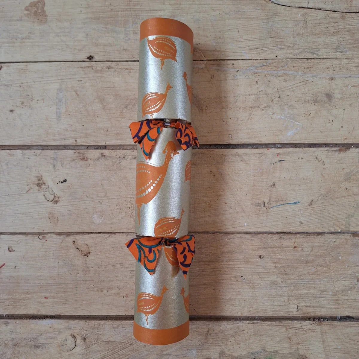 Gold Christmas Cracker 027 (single)