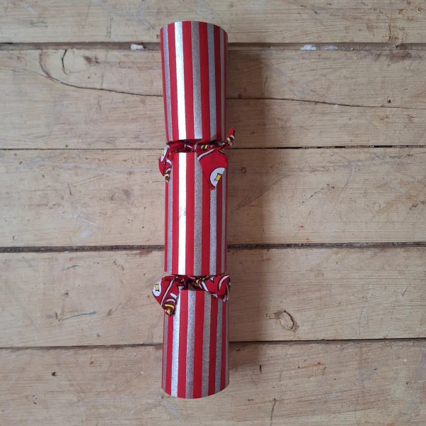 Silver Christmas Cracker 001 (single): red and silver stripes