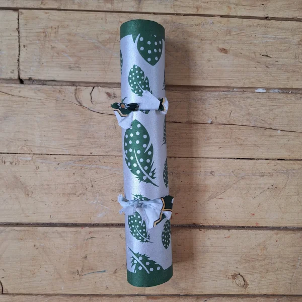 Silver Christmas Cracker 009 (single): silver with green feathers