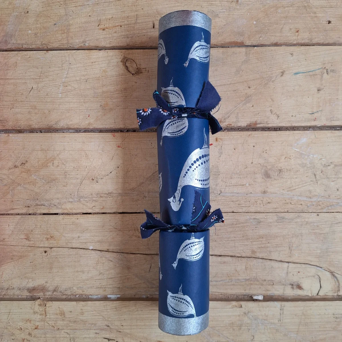 Silver Christmas Cracker 013 (single)