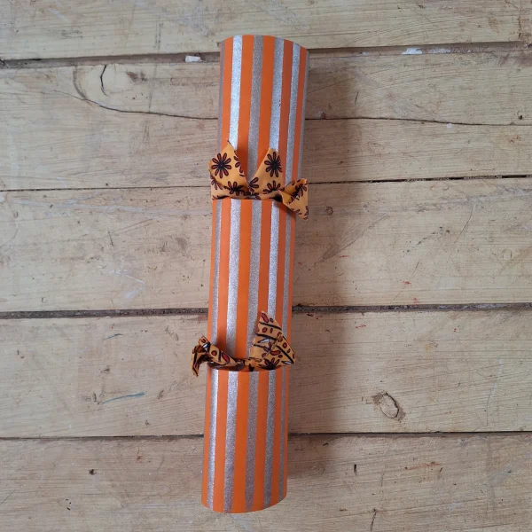 Silver Christmas Cracker 020 (single): orange and silver stripes